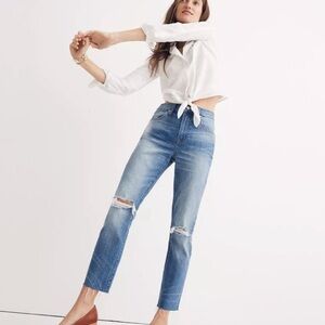 Madewell | The High-Rise Slim Crop Boyjean Knee-Rip Edition Light Medium Wash 26
